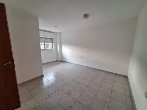 Departamento en Alquiler en Roque Saenz Peña, USD 425.000
