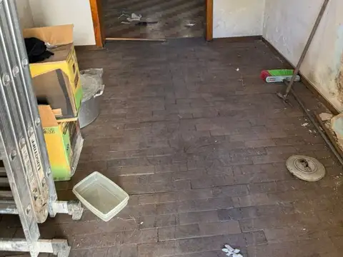 Casa 2 ambientes con 1 baño