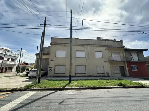 Galpon en Venta 40  mts Fondo