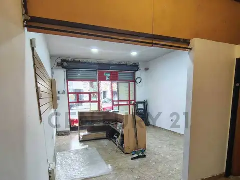 Local en Alquiler en Paternal, $ 800.000
