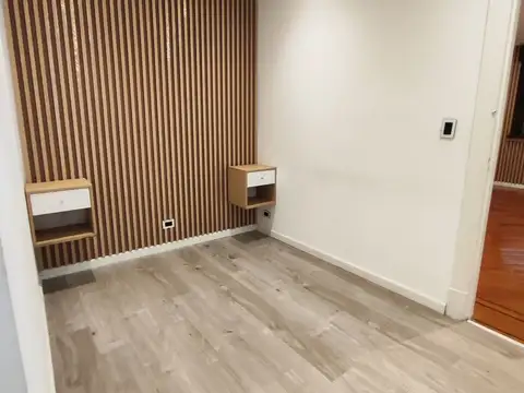 Depto Tipo Casa 4 ambientes con 2 baños