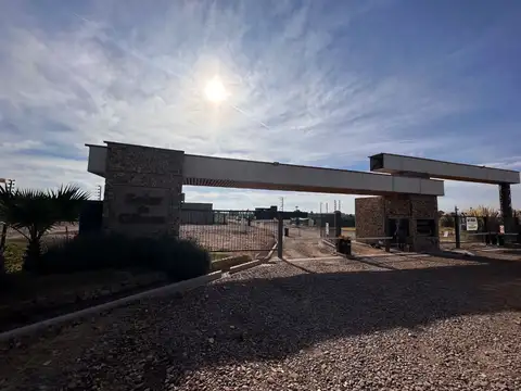 VENTA TERRENO BARRIO PRIVADO SOLAR DE OLIVOS