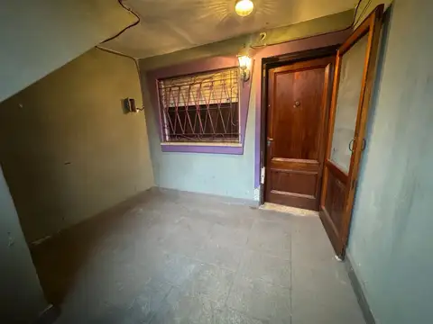 Depto Tipo Casa en Alquiler de 3 ambientes