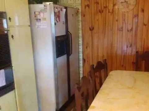 Local en Venta Via Púb.