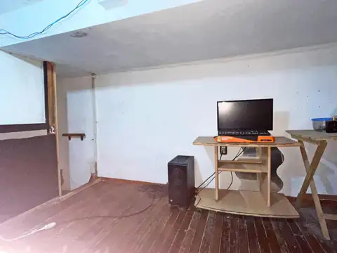 3 amb, patio, baulera, a refac,.V. Devoto