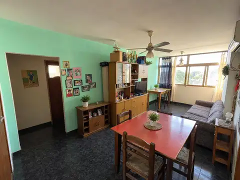 Departamento en Venta en Monte Castro, USD 90.000