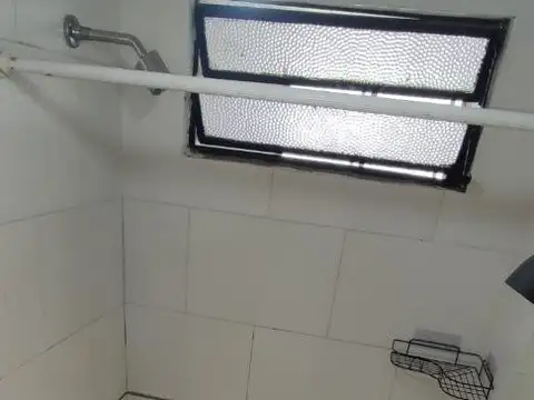 Depto Tipo Casa en Alquiler con 1 cocheras