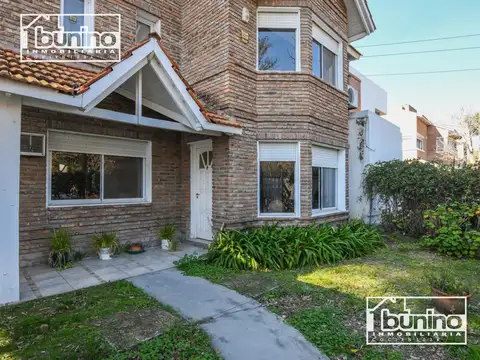 Casa en venta en Rosario, Fisherton - 3 Dormitorios