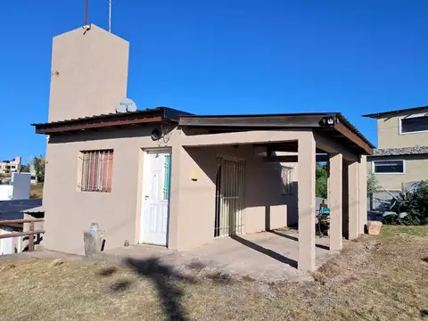 Hotel en Venta en Villa Santa Cruz del Lago, USD 187.000