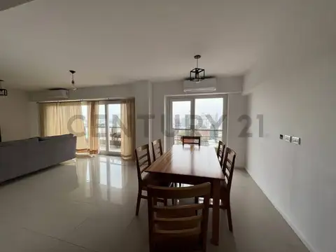Departamento en Venta de 4 dormitorios