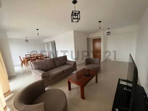 Venta piso 5 ambientes . Villa Ballester. Toma menor valor parte de pago.