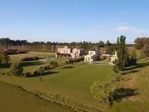 Terreno en Venta de 1973,0 m2