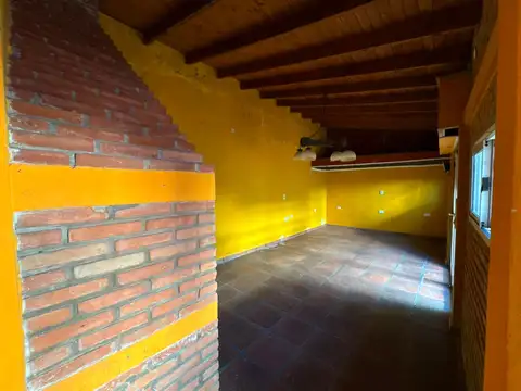 CASA EN VENTA LA PLATA