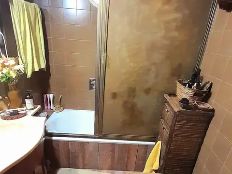 Depto Tipo Casa en Alquiler 40 años