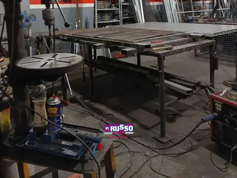 Galpon en Venta en Villa Luzuriaga, USD 380.000