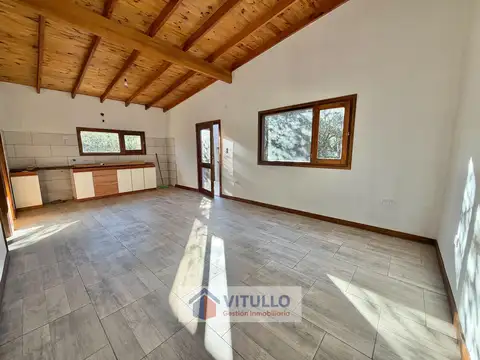 Casa 3 ambientes con 1 baño