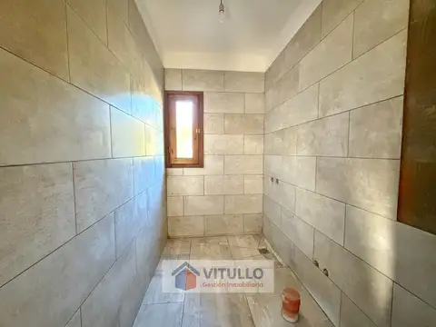 Casa a estrenar en Loma Bola!