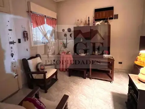 Casa en Venta en Versalles, USD 200.000