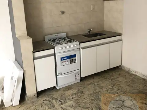 Depto Tipo Casa 2 ambientes con 1 baño