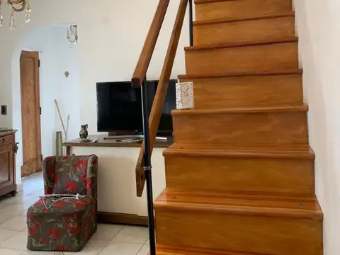 Depto Tipo Casa en Venta de 4 ambientes
