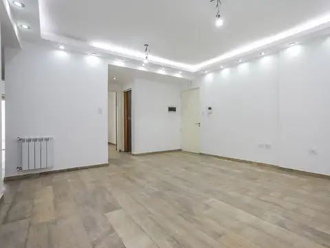 Depto Tipo Casa en Venta en Villa Luro, USD 170.000