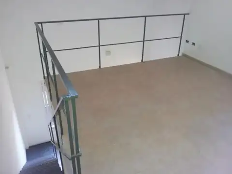 Depto Tipo Casa en Venta de 2 ambientes