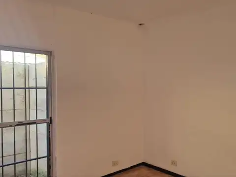Casa en Alquiler en Moreno, $ 550.000