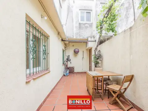 Depto Tipo Casa en Venta en Villa Pueyrredon, USD 160.000