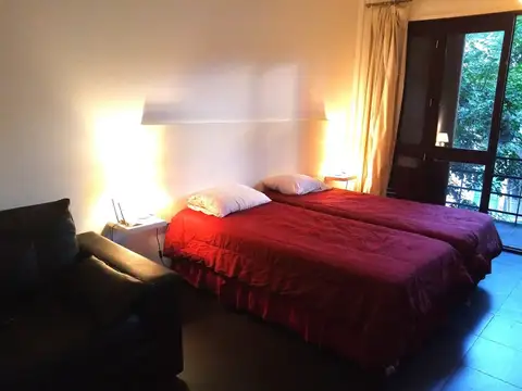 Ramirez de Velasco 1100