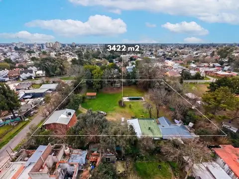 VENTA CASA 4 AMB 2 DPTOS LOTE 3400 M² PILAR CENTRO