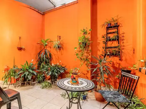 Depto Tipo Casa 4 ambientes con 2 baños