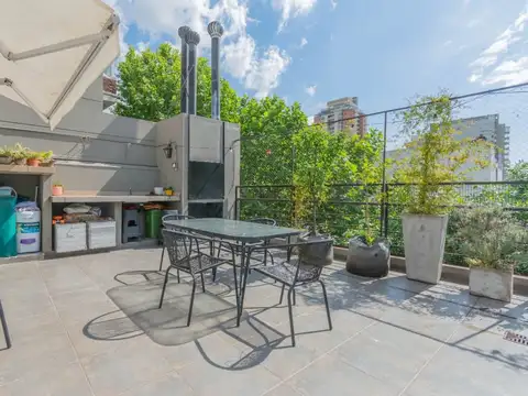 3 ambiemtes con balcon terraza y terraza propia.