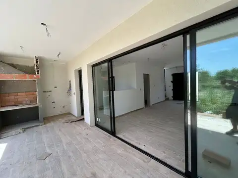 Casa en Venta en La Lonja, USD 185.000