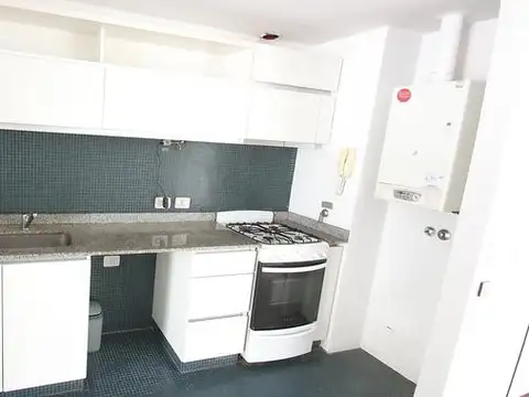 Departamento en Alquiler en Coghlan, $ 750.000