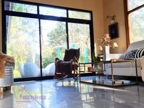 Casa en Venta en La Lucila del Mar, USD 290.000