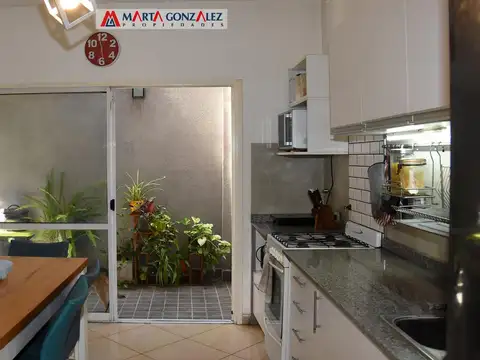 Depto Tipo Casa en Venta con 2 cocheras