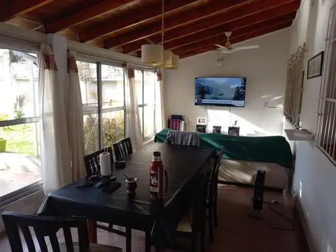 Avenida Olivera 1200