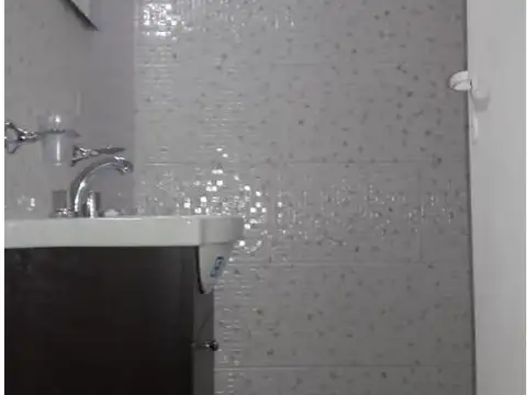 Depto Tipo Casa en Venta de 2 ambientes