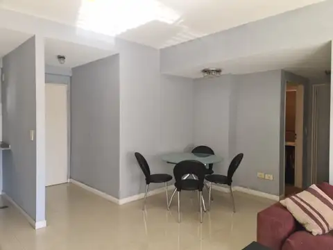 Departamento en Alquiler en Constitución, $ 800.000