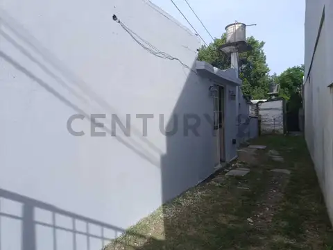 Depto Tipo Casa en Venta 40 años