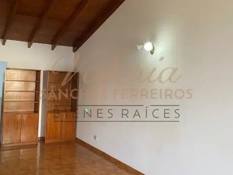 Casa en Venta en Bernal Oeste, USD 55.000