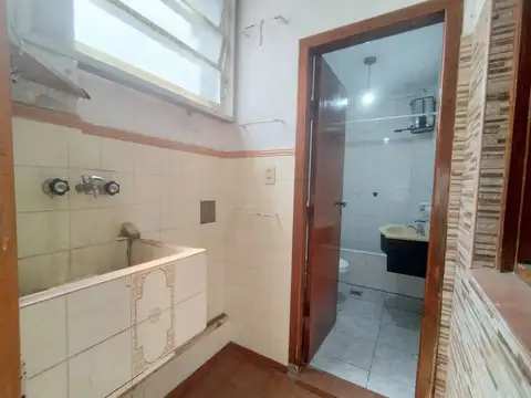 Depto Tipo Casa 2 ambientes con 1 baño