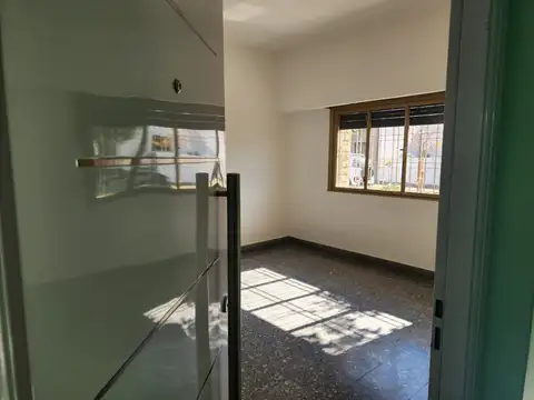 Depto Tipo Casa en Alquiler de 1 dormitorio