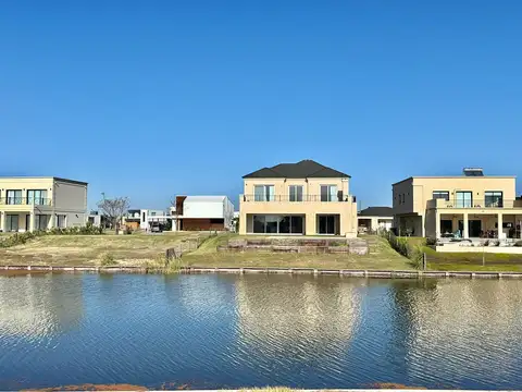 Riberas Puerto del lago 100