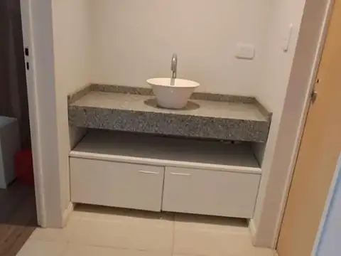 Depto Tipo Casa en Venta con 2 cocheras