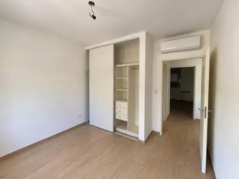Departamento 4 ambientes con 3 baños