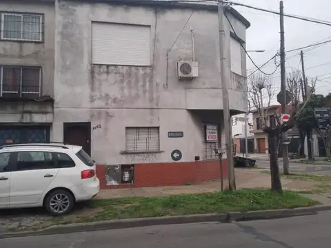 PH en venta - 2 Dormitorios 2 Baños - 96Mts2 - Villa Domínico, Avellaneda