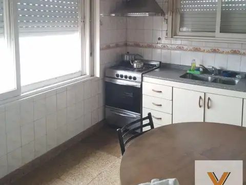Depto Tipo Casa en Venta de 4 ambientes