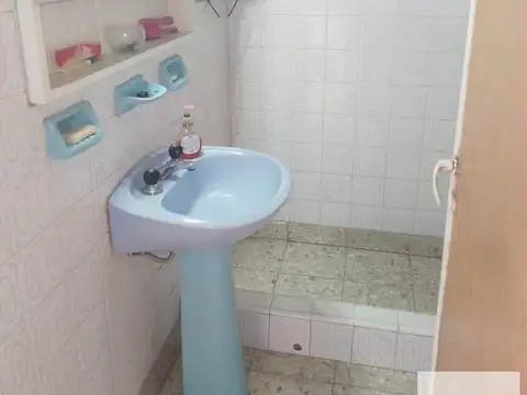 Depto Tipo Casa en Venta 40 años