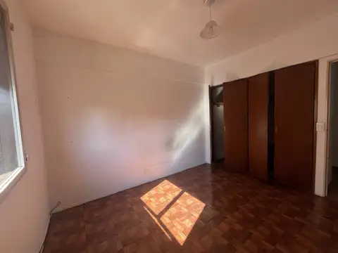 Departamento en Venta en Flores, USD 108.000